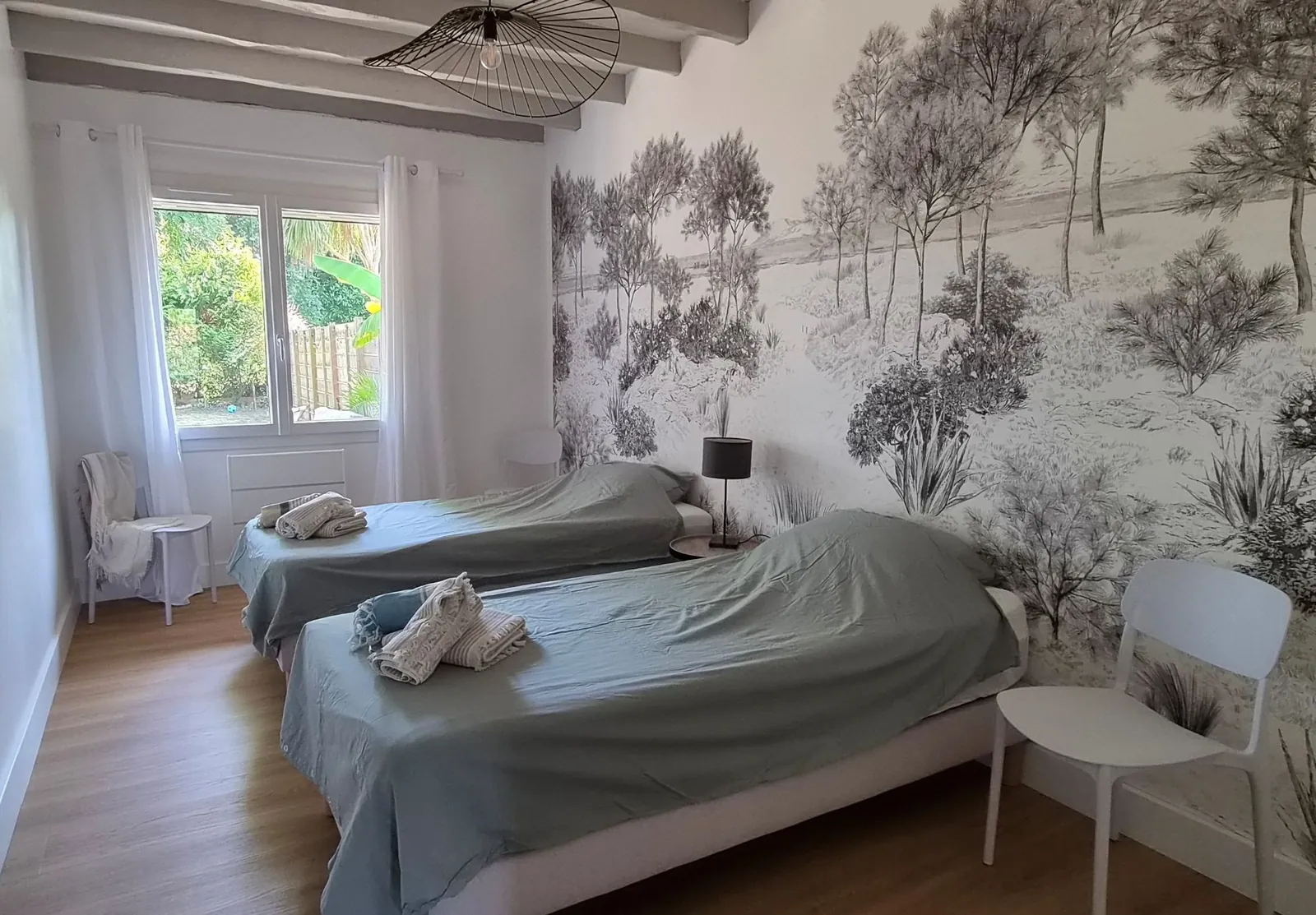 Chambre Dans les Pins, deux lits simples, Villa Zadig Seignosse