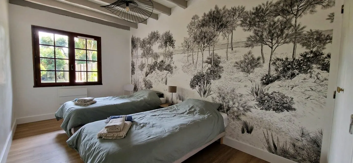 Chambre Dans les Pins, deux lits simples, Villa Zadig Seignosse